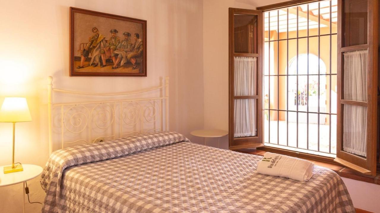 Finca La Canera Alcala De Guadaira By Ruralidays Extérieur photo